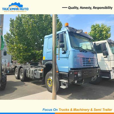 Classique style SINOTRUK HOWO 6X4 430HP camion tracteur pour la Guinée