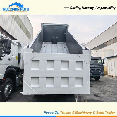 Camion de décharge SINOTRUK HOWO 6X4 très efficace pour la Libye